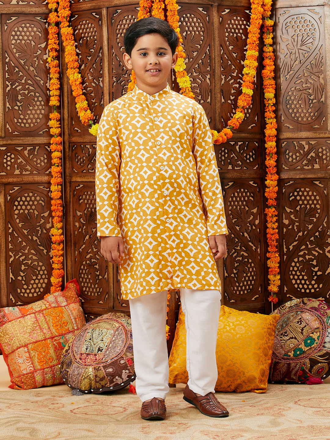 Boys Knee Length Printed Kurta Set - Yellow