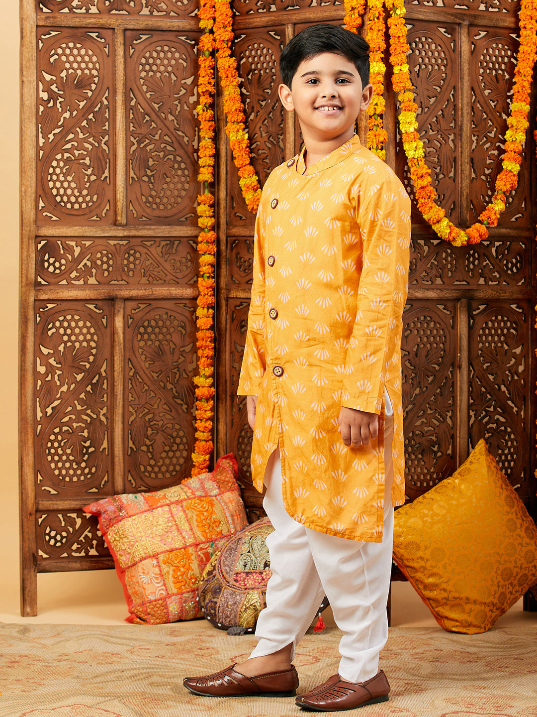 Boys Below knee Printed Kurta Set - Yellow