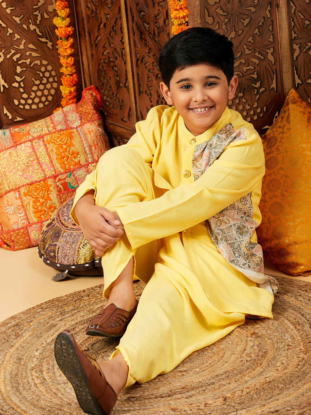 Boys Below knee Printed Kurta Set - Yellow
