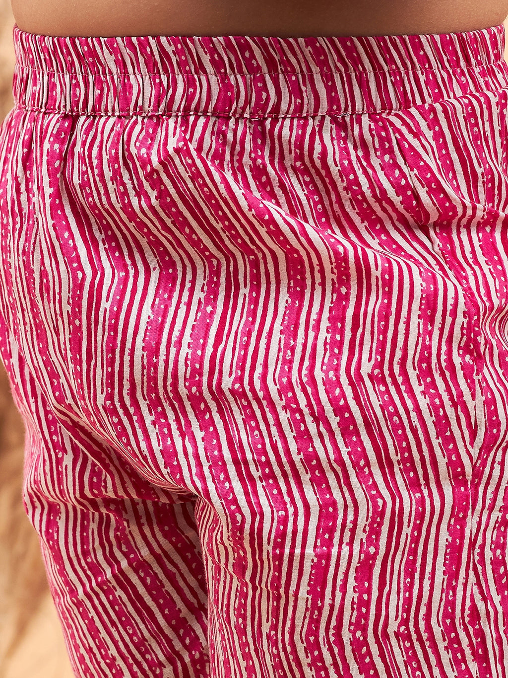 Girls Knee Length Printed Kurti Set - Pink