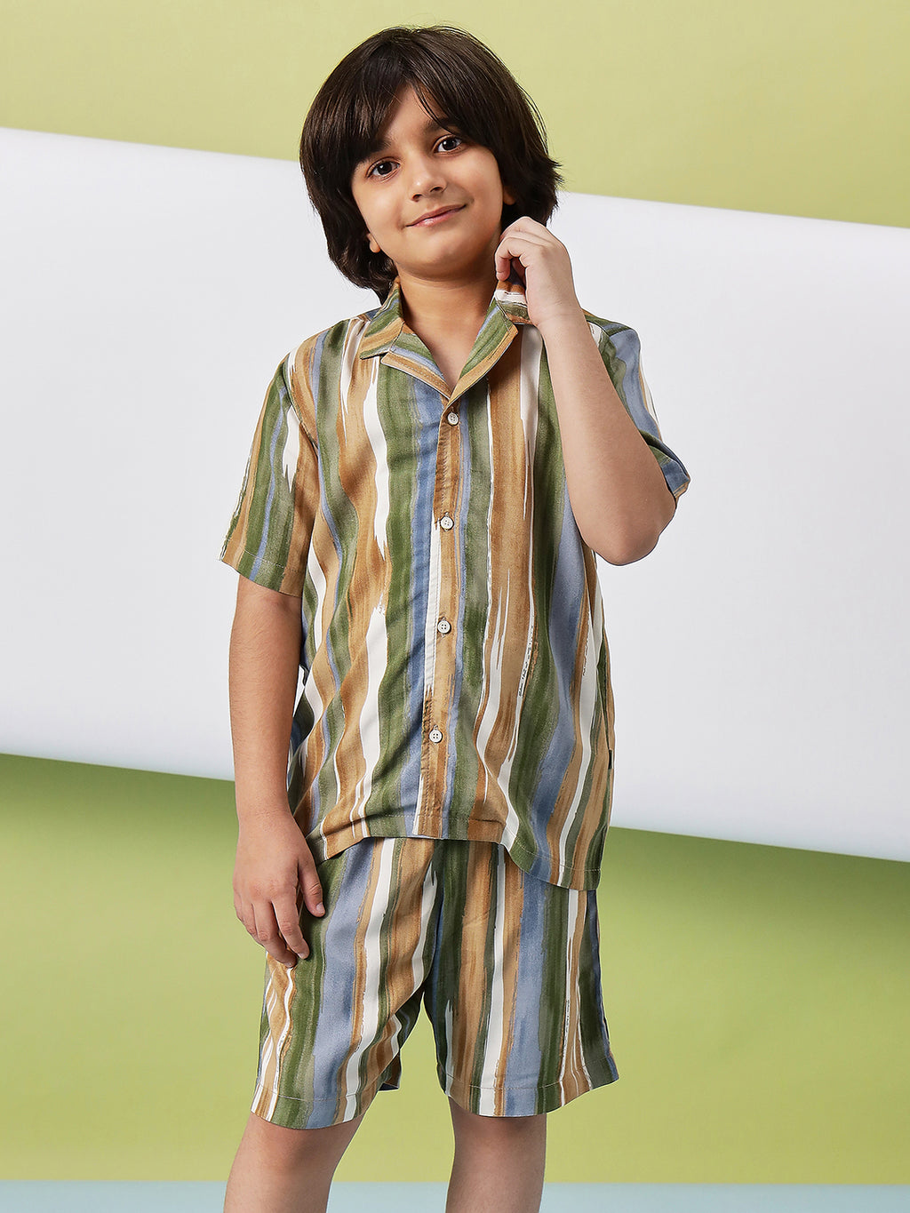 Boys Mid Thigh Printed Shirt with Shorts - Green