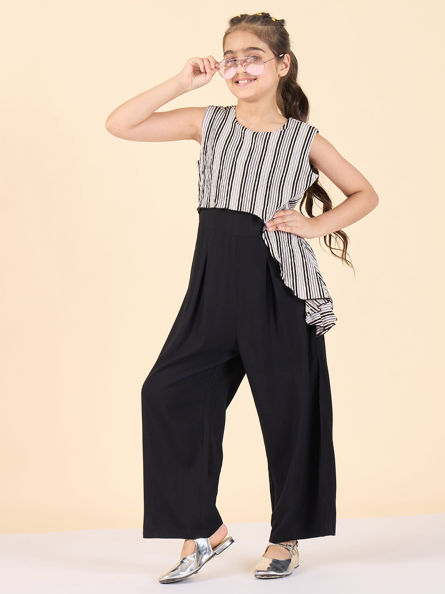 Girls Ankle Length All over Print Jumpsuit - Black