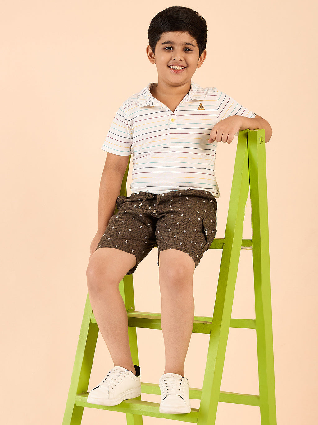 Boys Waist Length Printed T-shirt - White