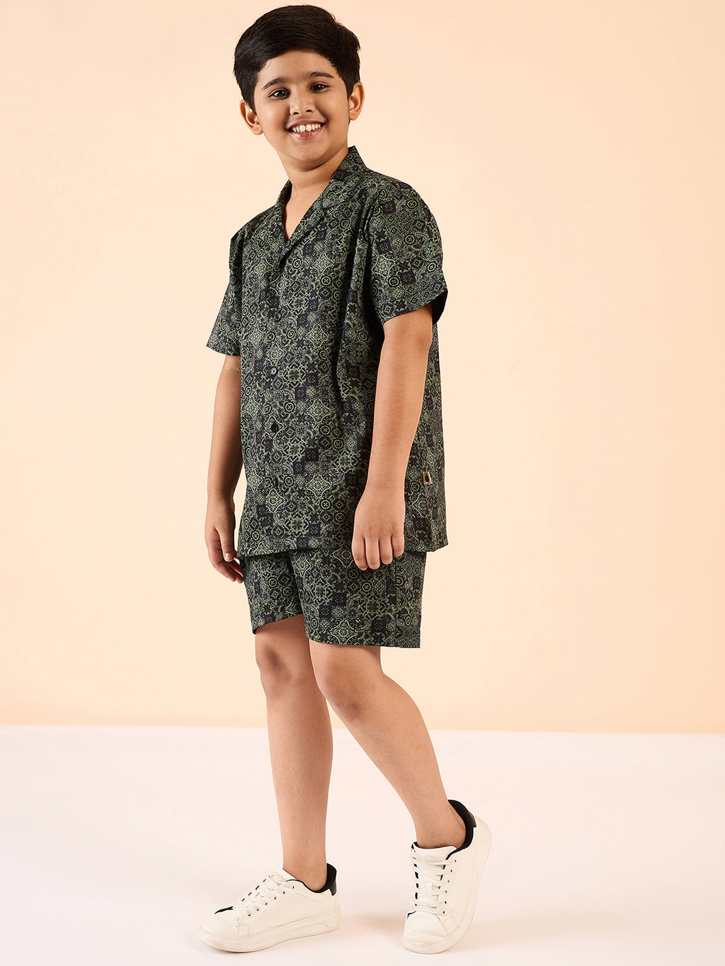 Boys Mid Thigh Printed Shirt with Shorts - Green