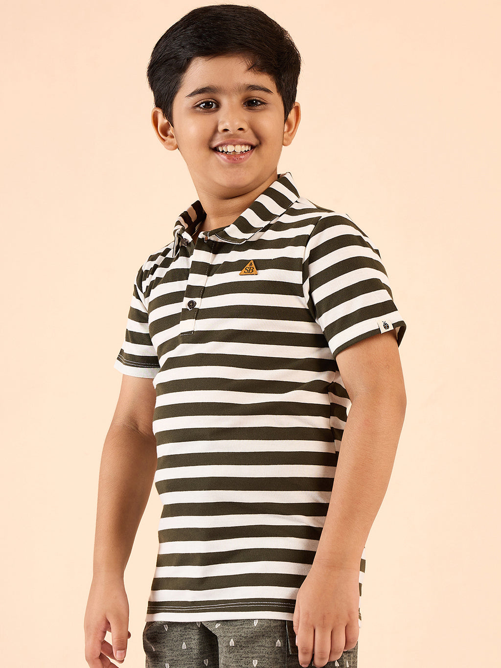 Boys Waist Length Printed T-shirt - White