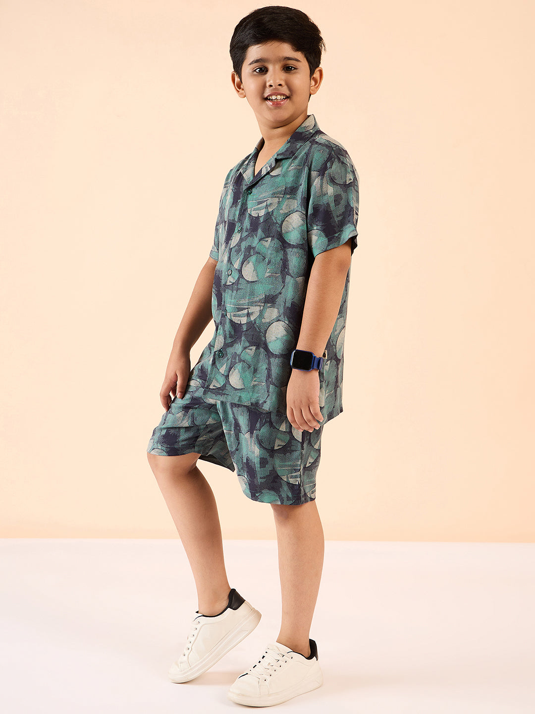 Boys Mid Thigh Printed Shirt with Shorts - Green