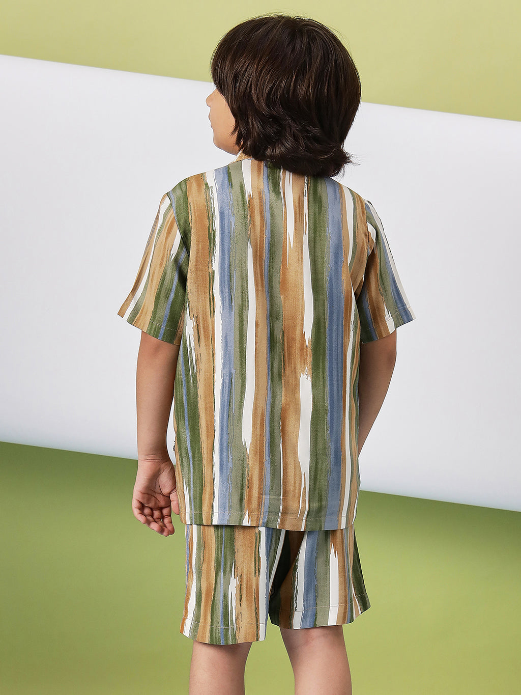 Boys Mid Thigh Printed Shirt with Shorts - Green