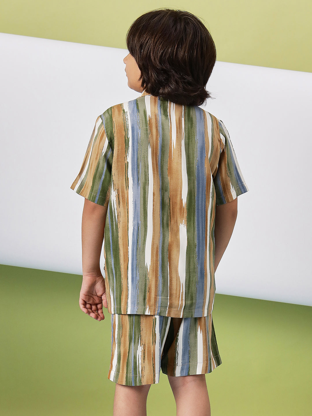 Boys Mid Thigh Printed Shirt with Shorts - Green