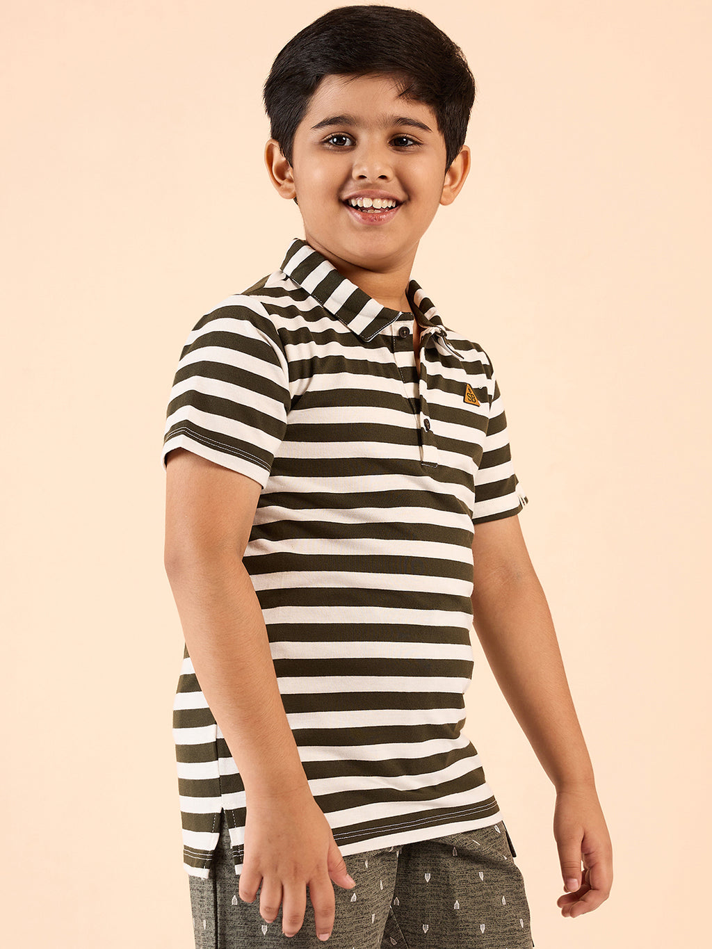 Boys Waist Length Printed T-shirt - White
