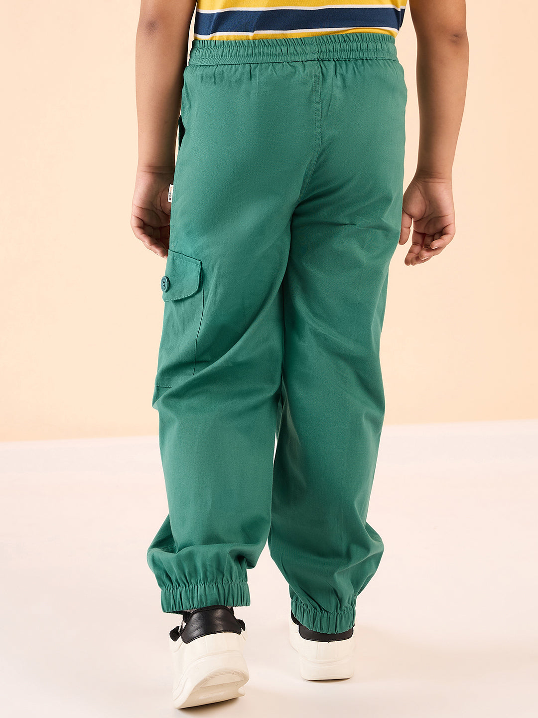 Boys Ankle Length Solid Cargo Pants - Green