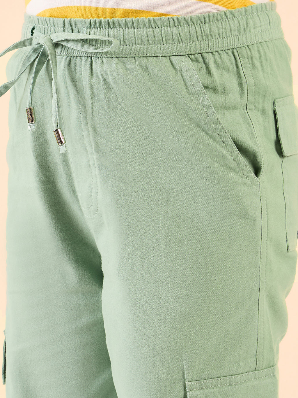 Boys Ankle Length Solid Cargo Pants - Green