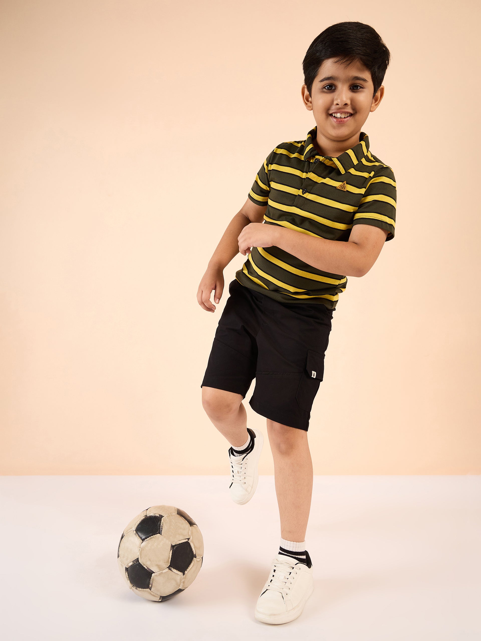 Boys Waist Length Printed T-shirt - Green