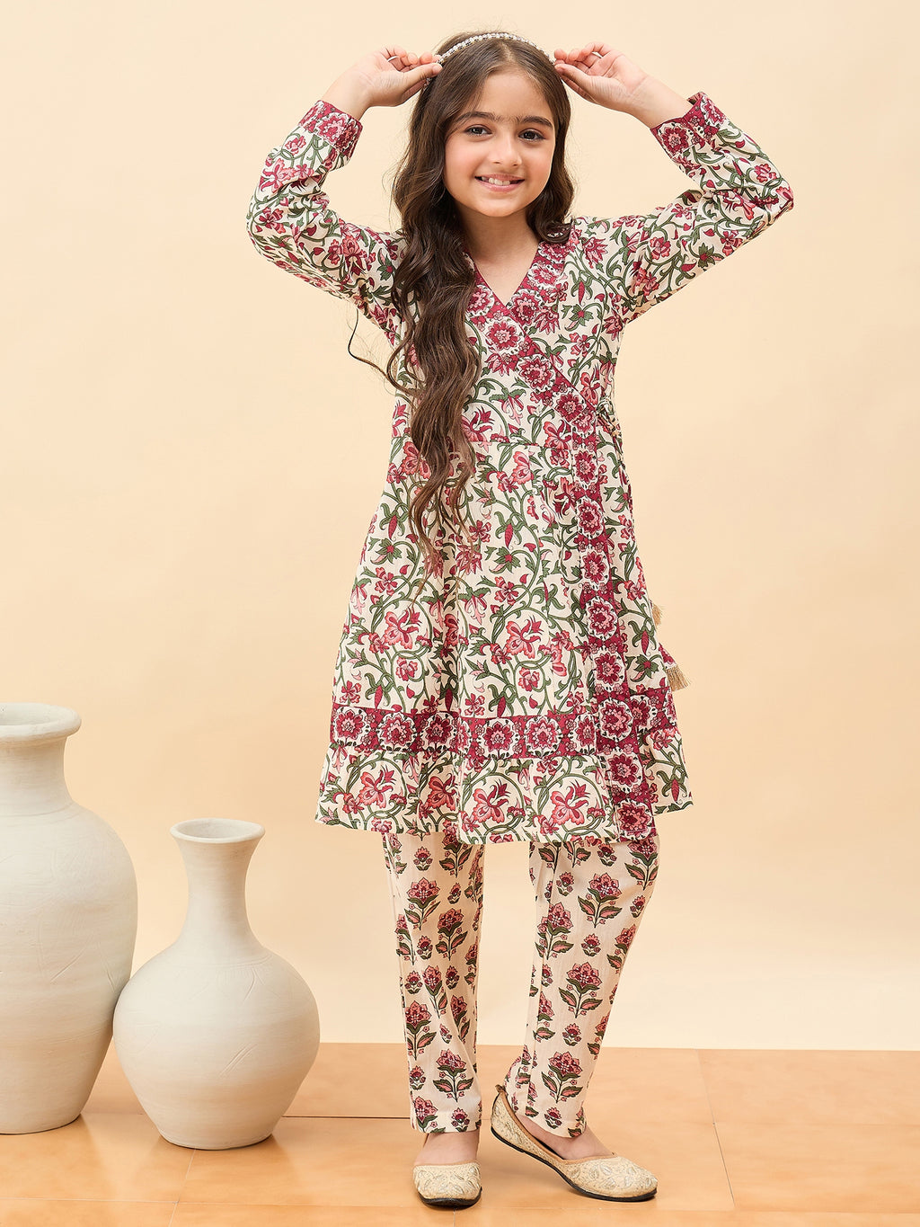 Girls Below Knee All over Print Kurti Set - Off-White