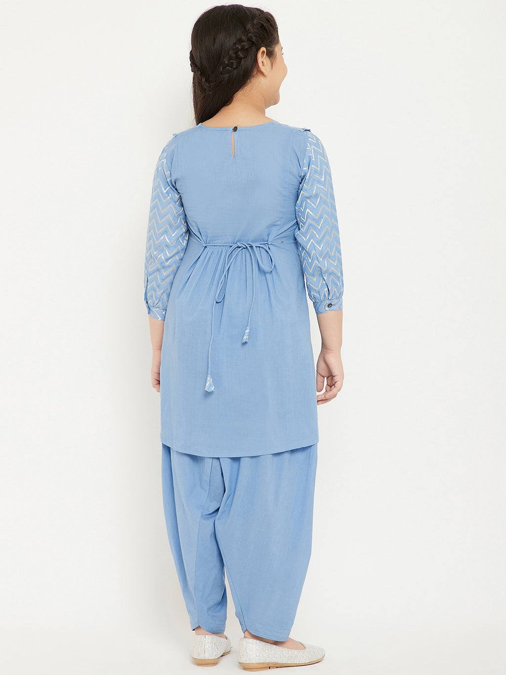 Girls Knee Length Embroidery Kurti Set - Blue