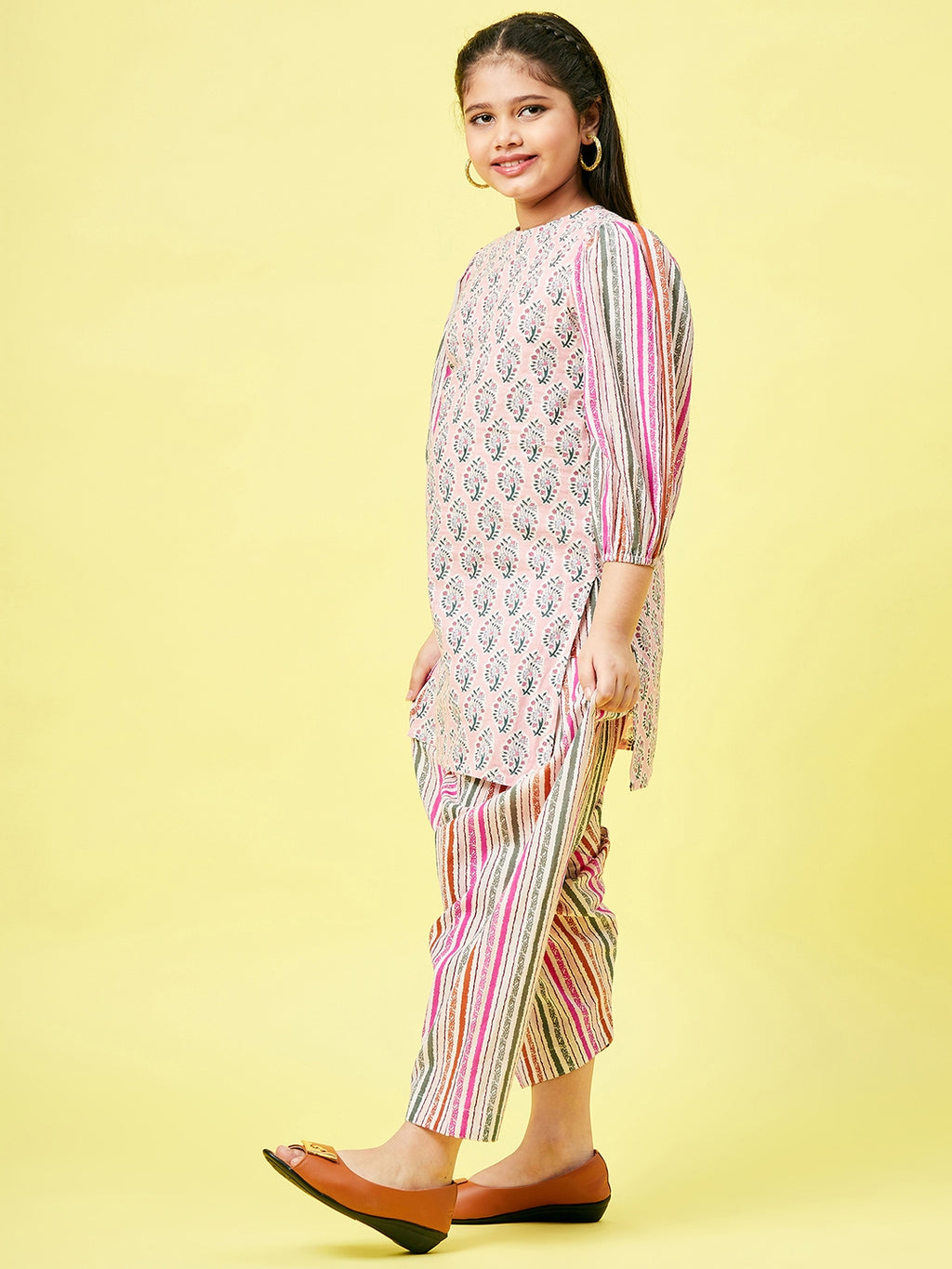 Girls Knee Length Printed Kurti Set - Pink