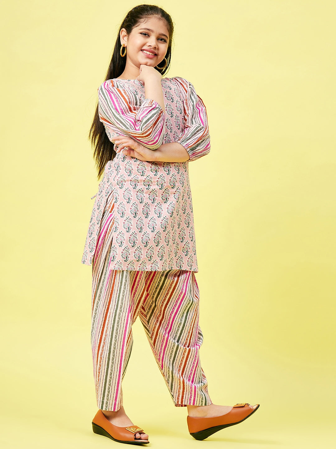 Girls Knee Length Printed Kurti Set - Pink