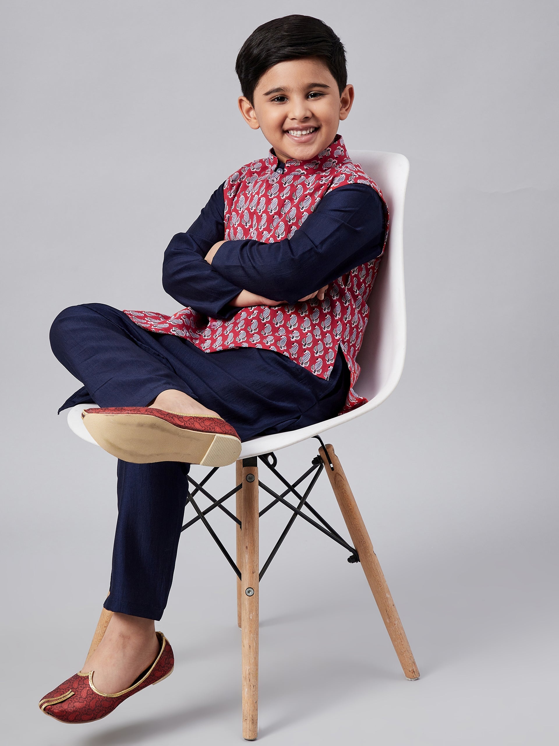 Boys Ankle Length Printed Kurta Set - Red